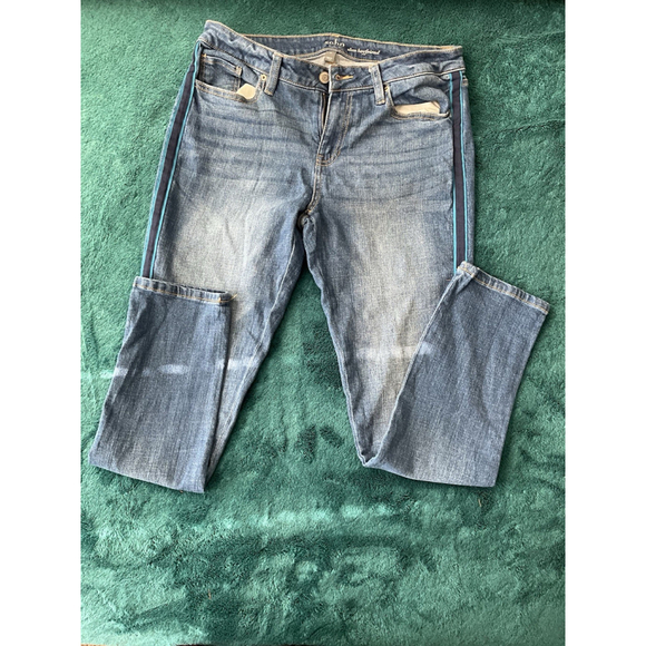 Jeans - Women -‎ Soho Slim Boyfriend Ankle Jeans by New York & Co - Size 8 - Picture 9 of 12